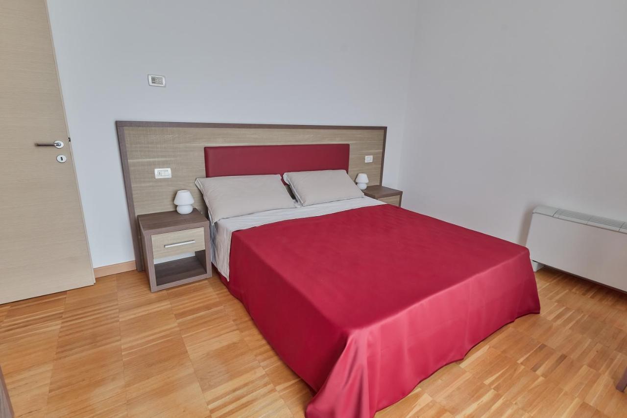 Piazza Lira Schio Residence Εξωτερικό φωτογραφία